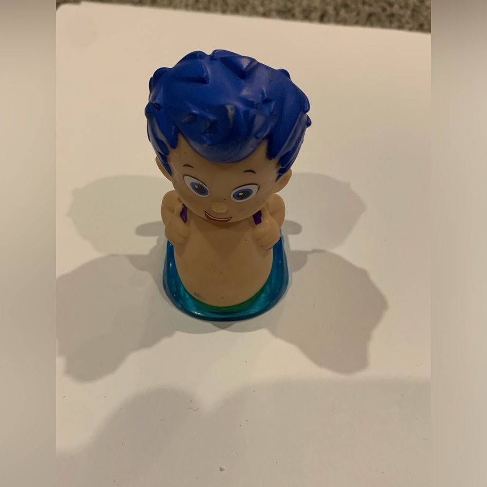 Fisher Price Bubble Guppies GIL Roller Ball Toy Figure 3” Tall